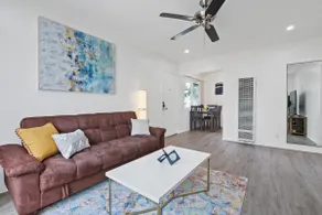 The SoCal Cozy Stay - Image 4