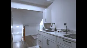 Beautiful Attic in Downtown - Image 5