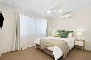 Comfort & Convenience | A/C | Pets | Baby Friendly - Image 3