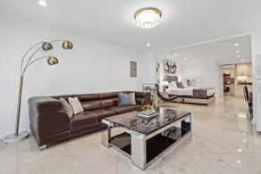 The Luxury ZenScape Retreat (Private Suite) - Image 2