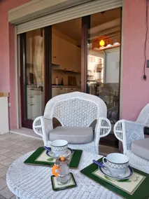 Tuffo - Quiet two-room apartment with parking space - Image 2