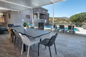 3-bedroom villa in Kalaniot - Image 4