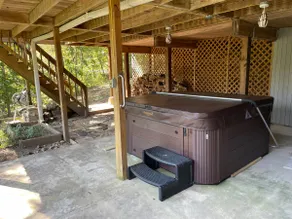 King’s Port Decks, Hot Tub, Boathouse, Fun! - Image 3