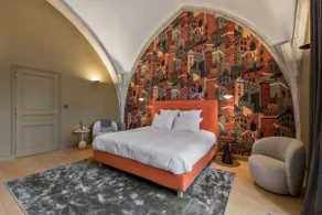 Exceptional apartment on an island - Image 2