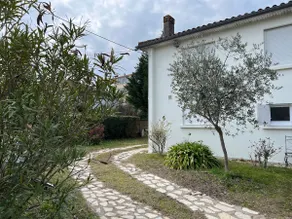 8-room house close to tram A - Image 2