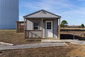 500 Sq Foot Beautiful Modern Cabin - Image 2