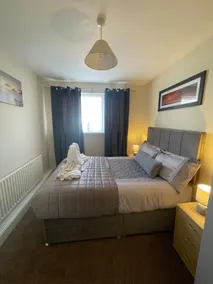 Stylish Cosy Flat Free Parking | Central & Beach - Image 3