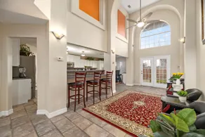 Spacious Home for Large Families - Image 5