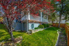 The Blue Bungalow of North Shore - Image 4