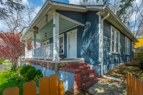 The Blue Bungalow of North Shore - Image 3