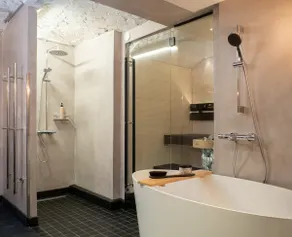 Spacious 1 Bedroom Apt for 3 w/ Private Sauna - Image 4