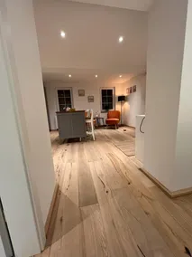Apartment 3 - Image 2