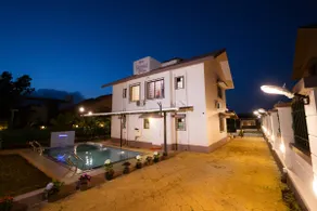 The Royal Villa - Image 2