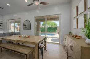 Mohave Desert Pool Home - Image 4