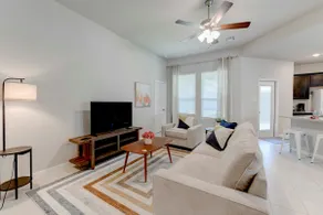 Corporate & Construction Housing | 4BR Temple Home - Image 3