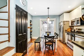 Urban Charm 4BR-2BR Retreat with Patio & Parking - Image 4