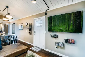 SLC Home 2Bd|1Ba Duplex - Image 3