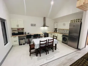 Hillview Lodge - Image 5