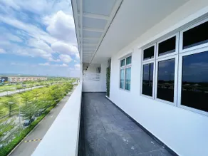Meridin bayvue, big balcony near MMHE, Netflix - Image 4