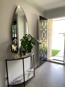 Luxe Guesthouse on McCrae - Image 3