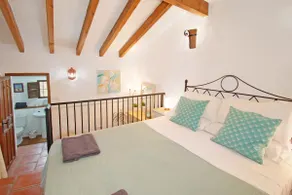Romántico y privado refugio con piscina en Andalucía - Image 5