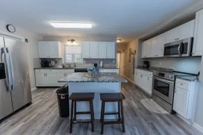 Charming Ranch Retreat• Pool•Big Yard• 10 Min Arpt - Image 4