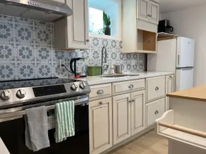 Elegant 1BD/FullBth & AC Terrace Point Berkeley - Image 2