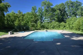 Beautiful Mountain View with Large Saltwater Pool - Image 2