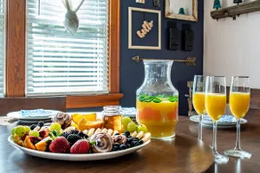 Perfect for Families • Near Ark & Creation Museum - Image 5