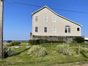Bay Front Beach House - Image 2