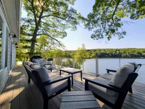 Entire Lakefront House on Pattagansett - Image 2