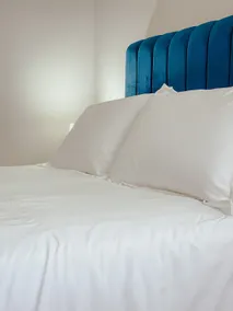 Luxury new 2 bedroom apartment - Image 3