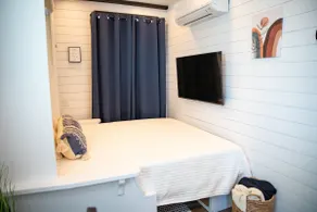 New Moonlight Ridge-Shipping Container Home - Image 5