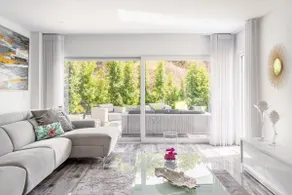 Modern architecture villa - Image 2