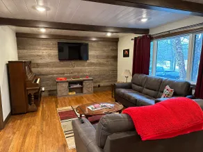 The Cortland Cottage at Brant's Apple Orchard - Image 4