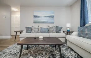 The DownTowner Apartment C6 - Image 3