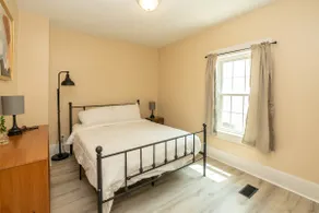 Spacious Massachusetts Apartment - Image 2