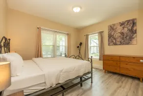 Spacious Massachusetts Apartment - Image 3