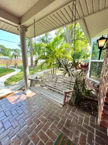 Paradise St. Pete Large Home - Image 4