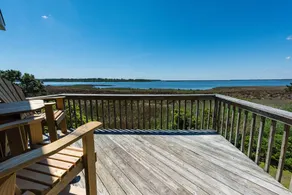 Sunset Seaker - Sound front Condo with Pool - Image 3
