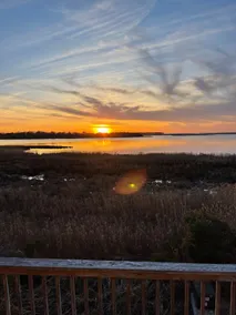 Sunset Seaker - Sound front Condo with Pool - Image 5