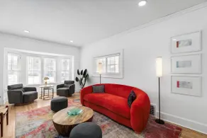 Sleeps 14! 10 Mins to Downtown + Driveway Parking - Image 4