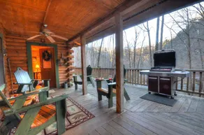 Cabin on Nantahala River! Dog-Friendly - Image 3