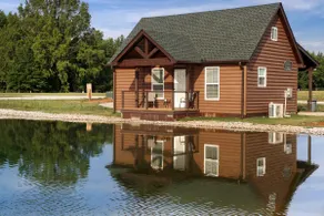 Cabin B by the Pond - King Bed - Swimming Pool - Image 3