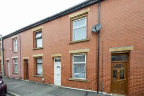 Cosy Two bedroom Terrace Blackburn - Image 3
