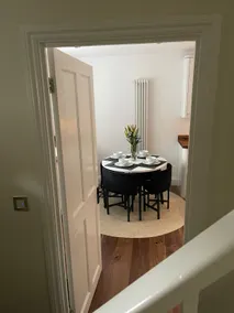 Modern apartment in Barnes, near river & station - Image 3