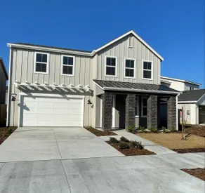 Charming Sequoia Vista - Beautiful brand new house  , just  25 min to Sequoia NP - Image 2