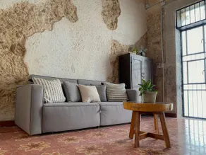 Carmito House – Former Atelier | Downtown / P.montejo/a.c/wifi - Image 2
