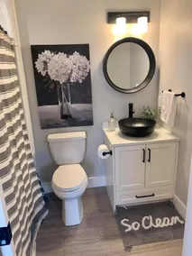 Bright open concept duplex - Image 2