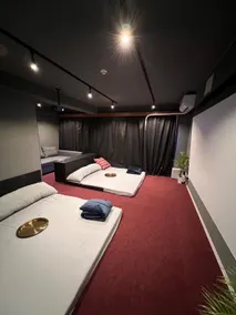 ”100㎡ ・ 30+ people possible” Sauna Paid Luxury Hotel | Movie Room | The Sauna Nakano - Image 3